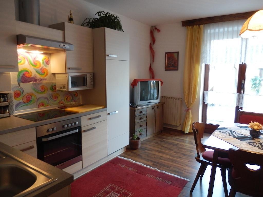 Ferienhaus Maier Apartment Lind Ngoại thất bức ảnh