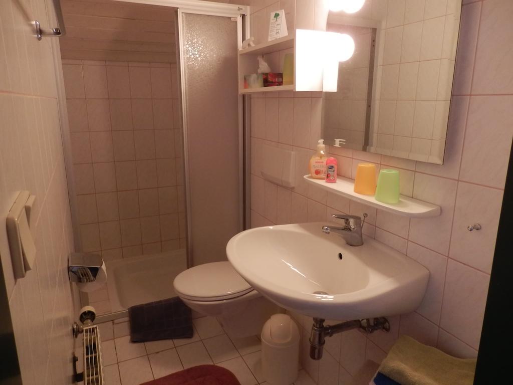 Ferienhaus Maier Apartment Lind Phòng bức ảnh